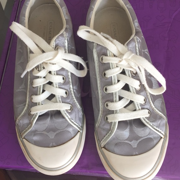 Sneakers - Picture 1 of 3